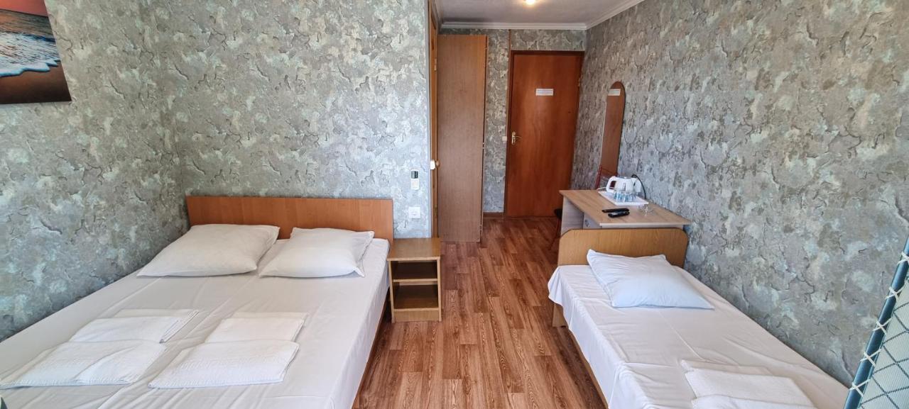 Ривер Гагра Hotel Eksteriør billede