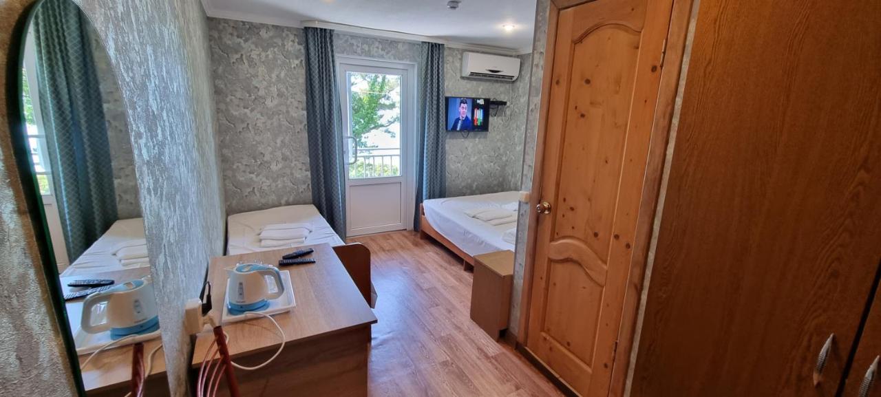 Ривер Гагра Hotel Eksteriør billede
